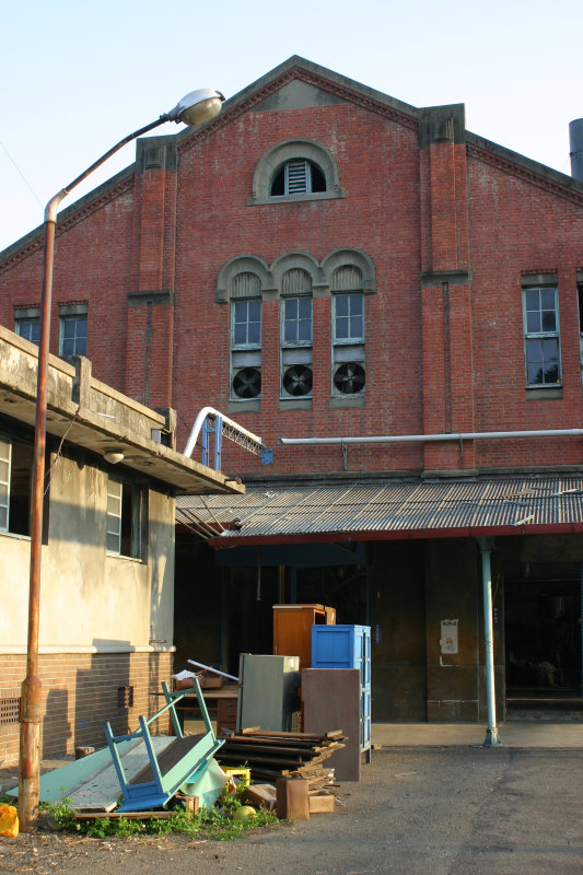 台中復興路酒廠(TADA)導覽2005-01-16台中20號倉庫藝術特區藝術村